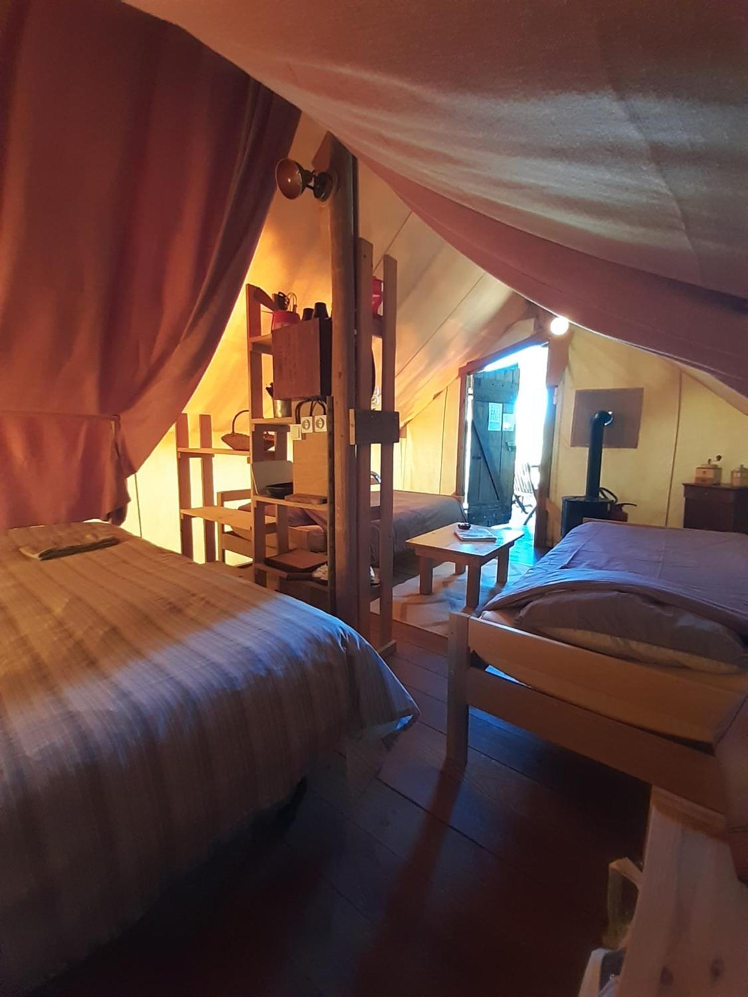 Tente Trappeur Ada, Au Jardin De La Vouivre Saint-Vincent-en-Bresse Esterno foto